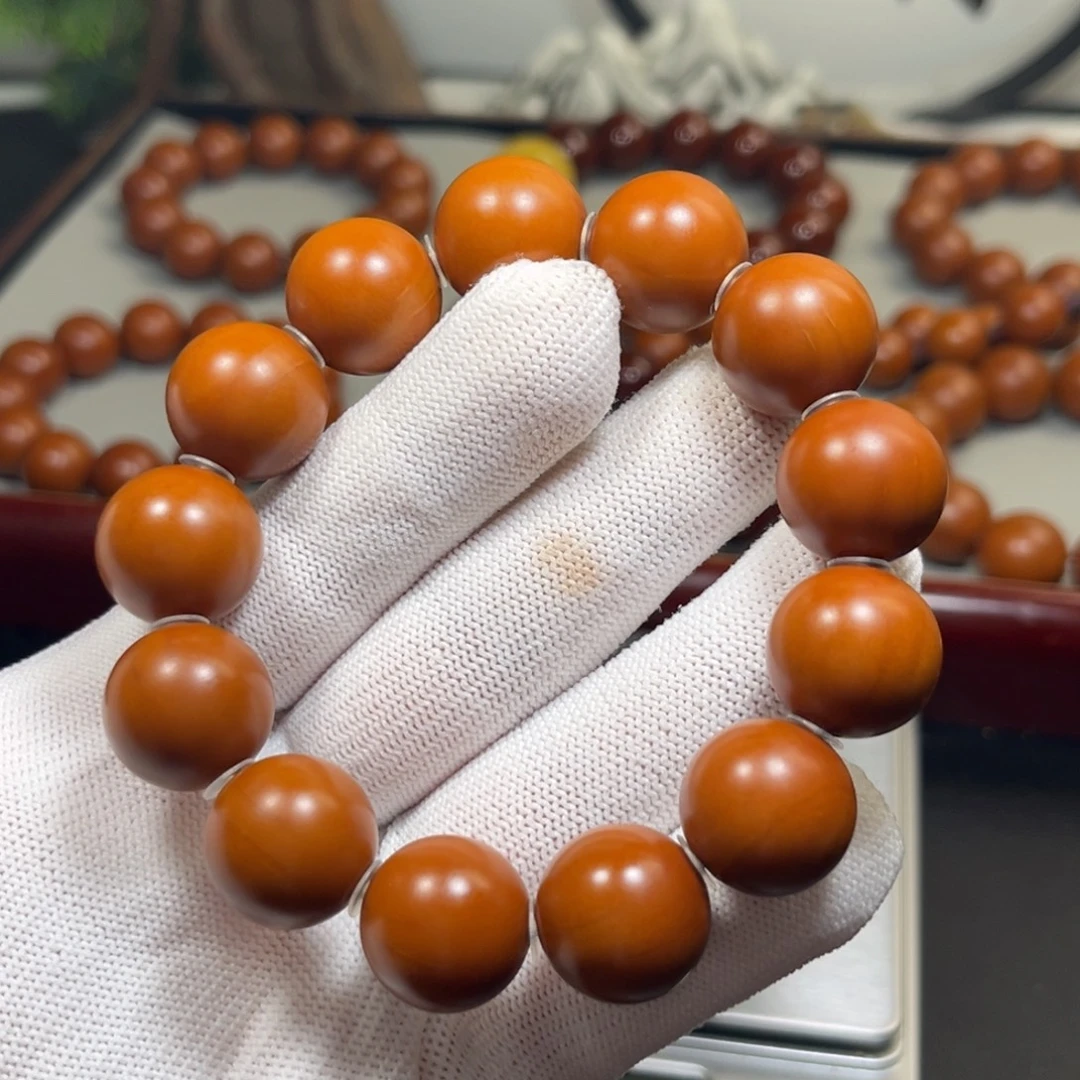今***缘手串橄榄核1.69+树王全品铁核 微瑕