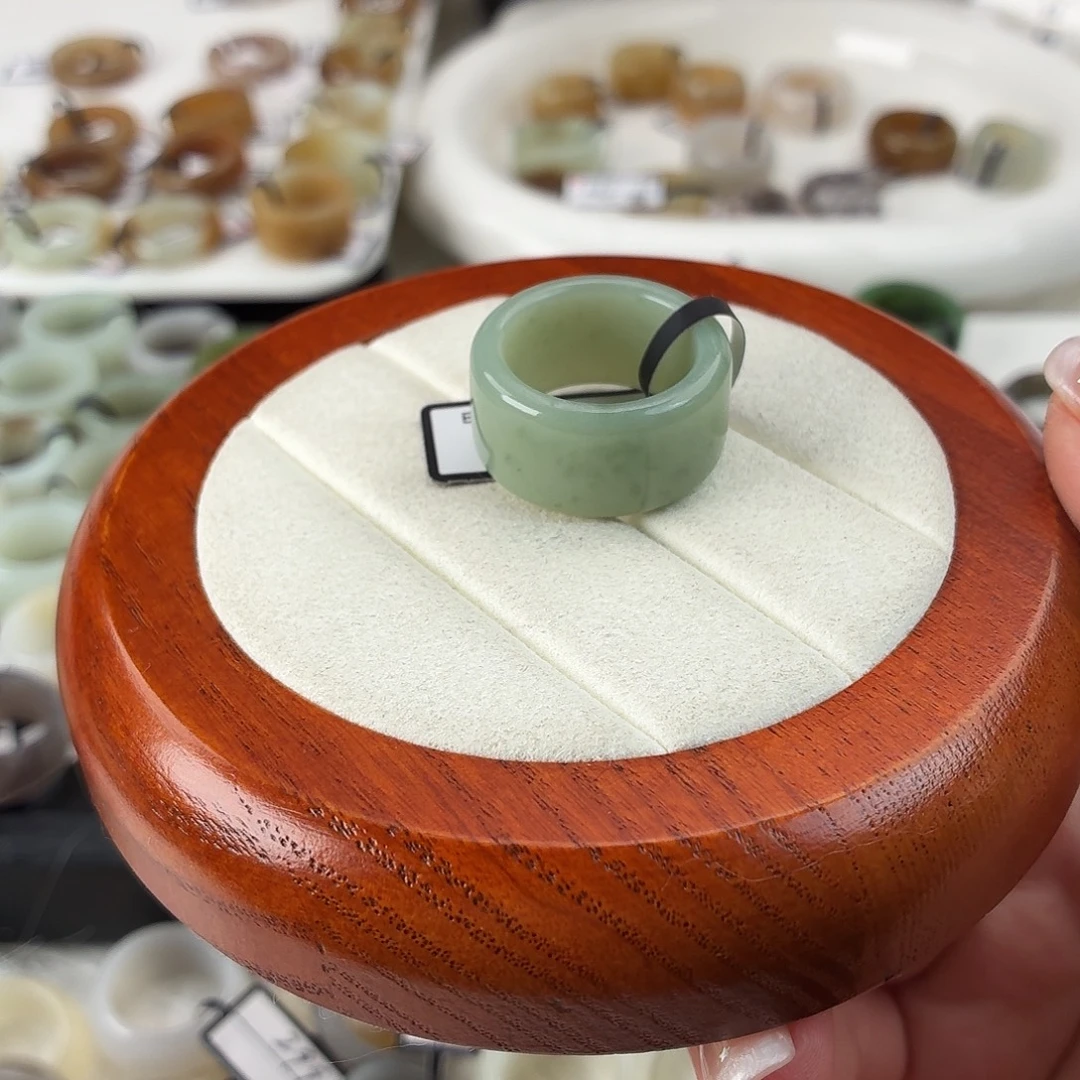 和田玉未镶嵌戒指Q75粉青圆切内径18.2