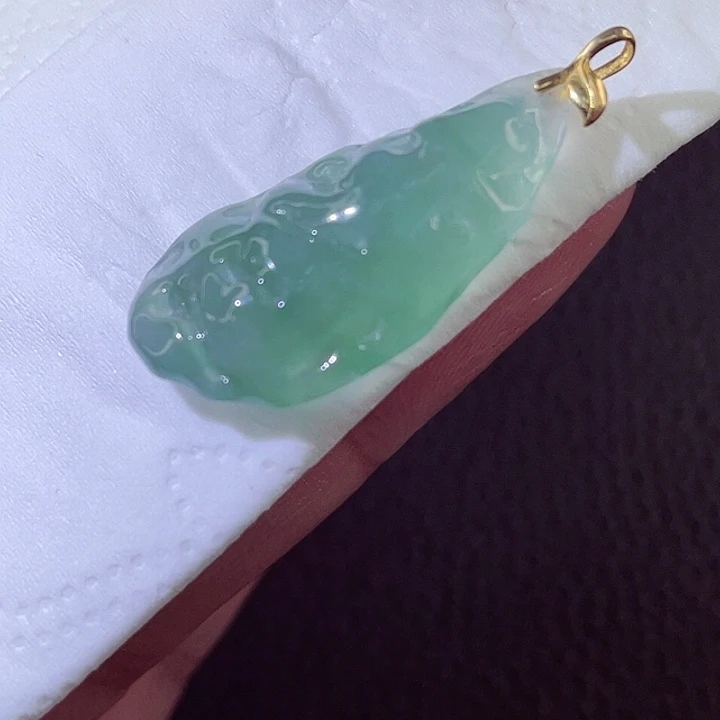 颈饰18K金镶嵌翡翠翡翠