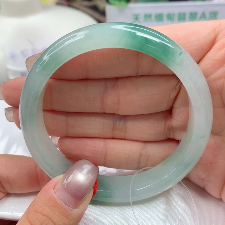 未镶嵌手镯翡翠30