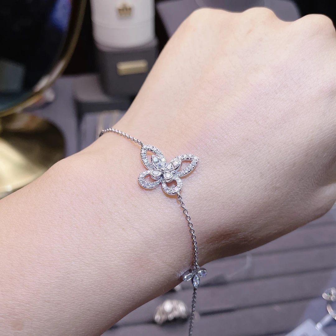 【合成/培育】18K金镶嵌75分培育钻石蝴蝶手链