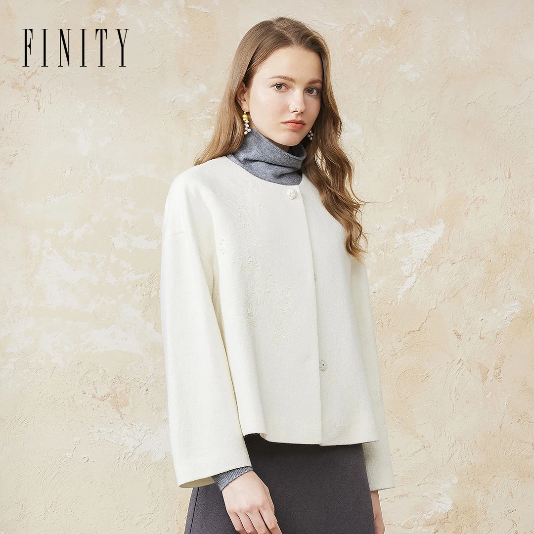 【专属】FINITY 100%绵羊毛新中式盘扣轻奢刺绣大衣 F21X8B11D1