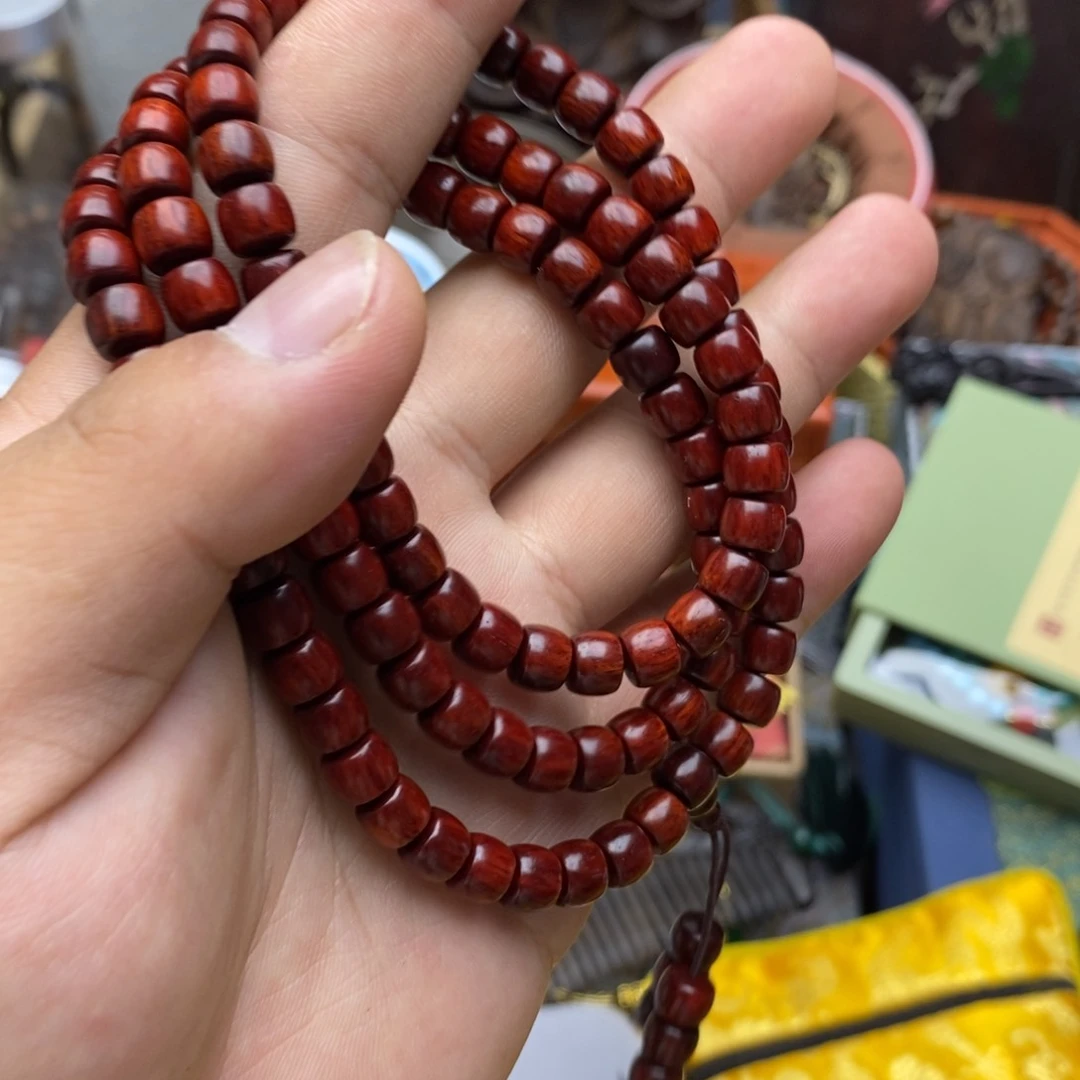 大叶紫檀（黑酸枝木类）