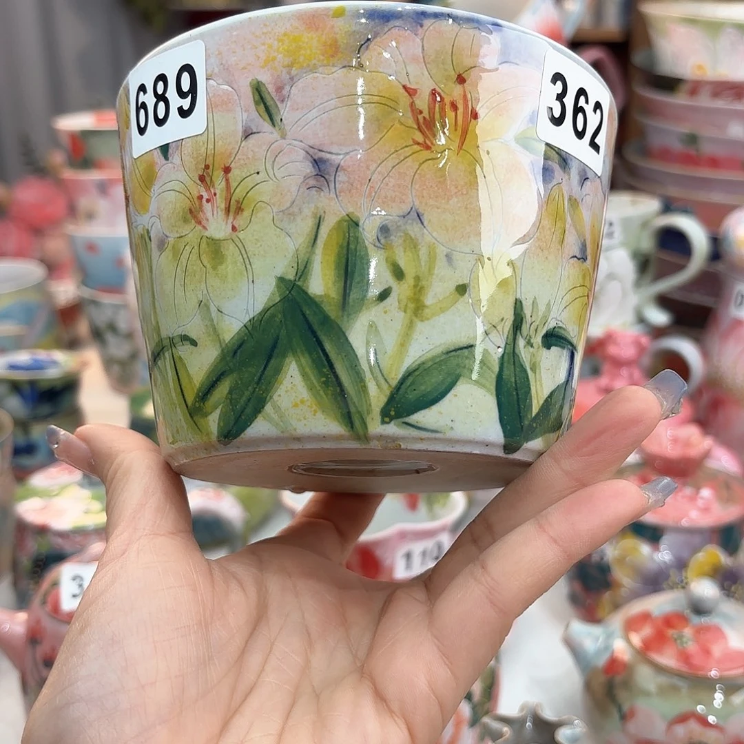 瓷片在干嘛我也在看电影我好喜欢^_^