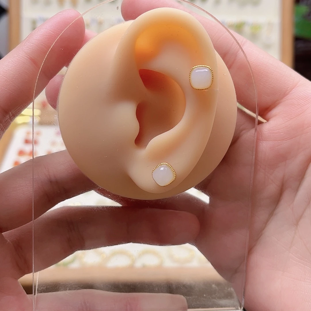 和田玉银S925镶嵌耳饰