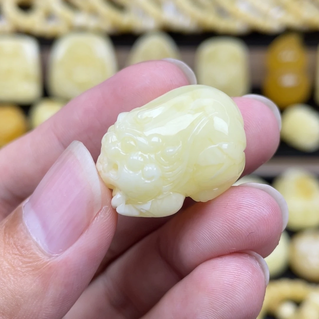 琥珀未镶嵌裸石琥珀蜜蜡