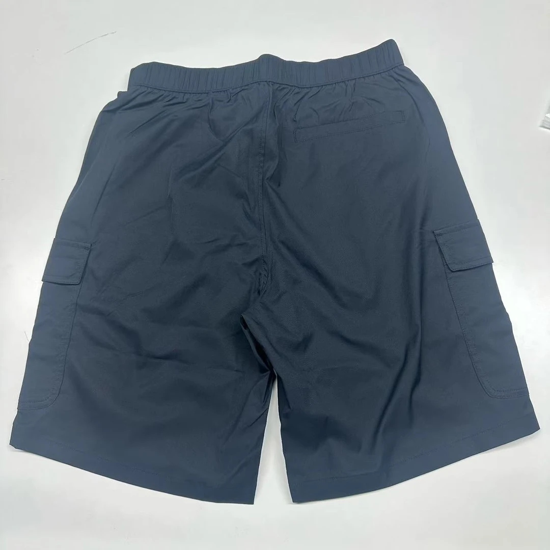 【正经小郑】普普通通的黑色小标短裤