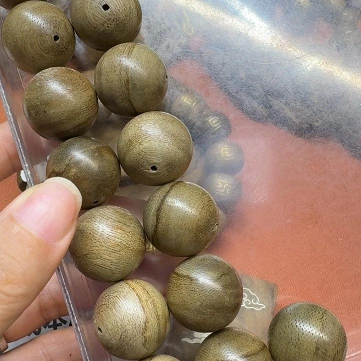 大叶紫檀（黑酸枝木类）吉*