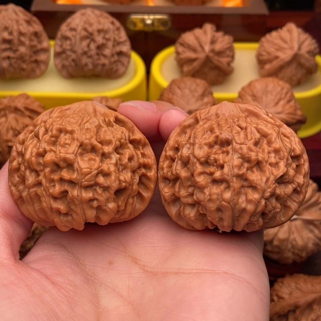 文玩核桃把件精品大官帽47