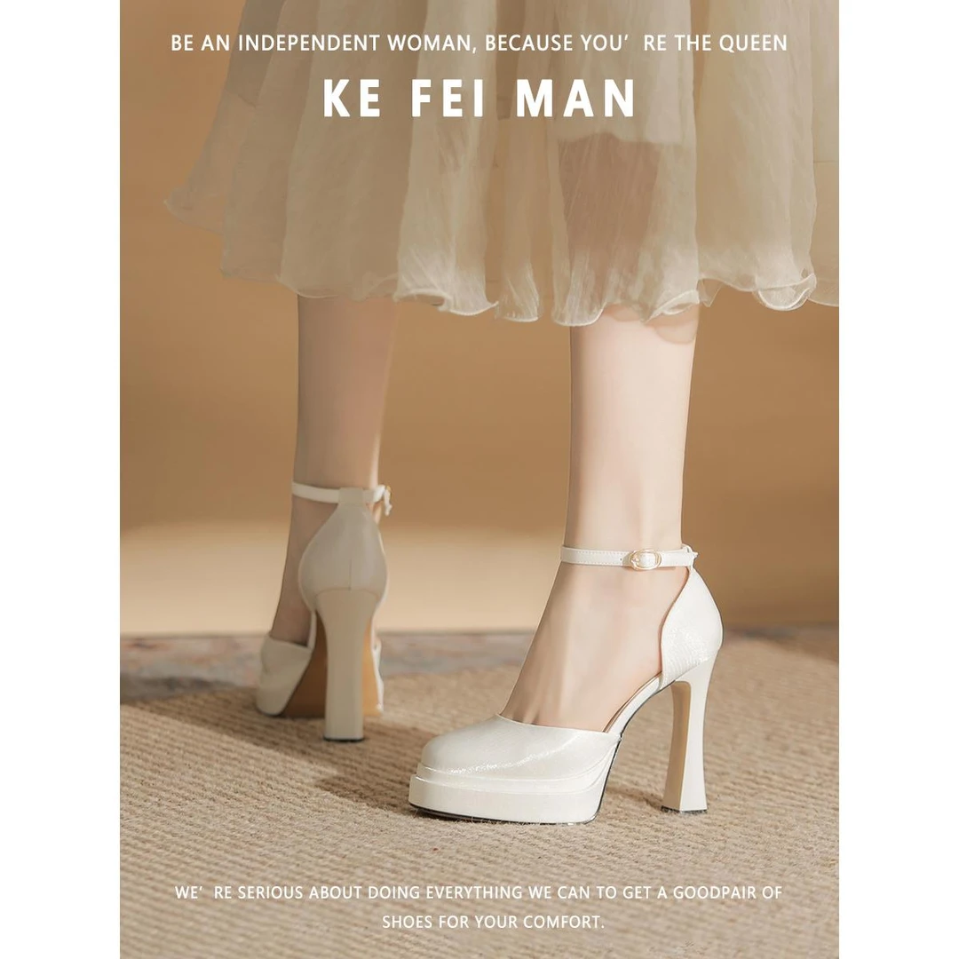 香港2025年防水台高跟鞋女绸面粗跟单鞋不累脚12cm白色新娘鞋婚鞋