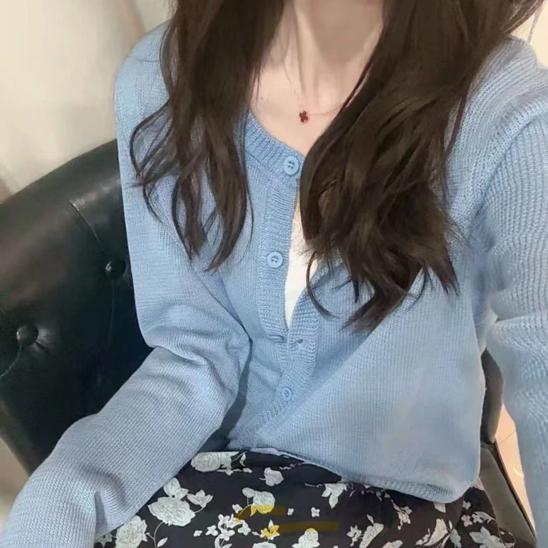 佩佩 春夏新款宽松显瘦冰丝薄款圆领韩系针织开衫外搭上衣207