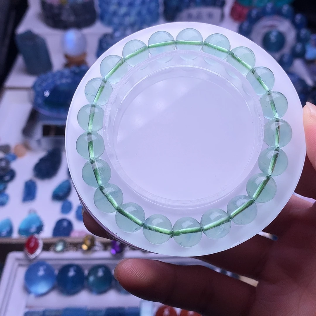 未镶嵌手链水晶多样性