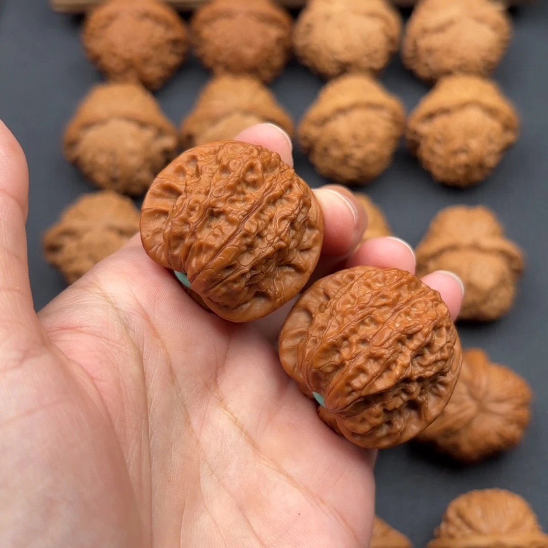 文玩核桃把件血麒麟37