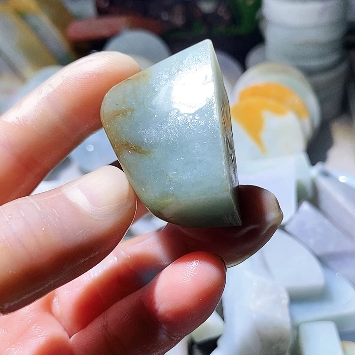 散珠翡翠边角料186