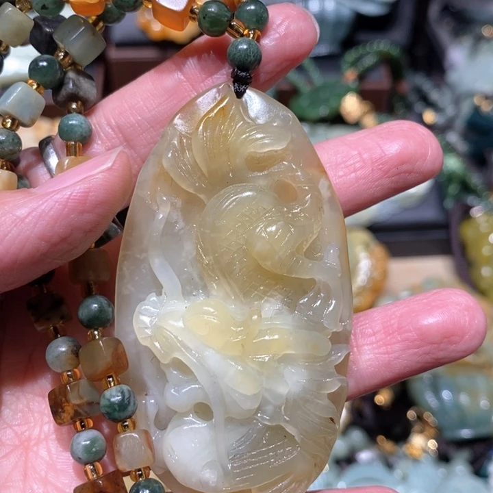 岫玉毛衣链未镶嵌