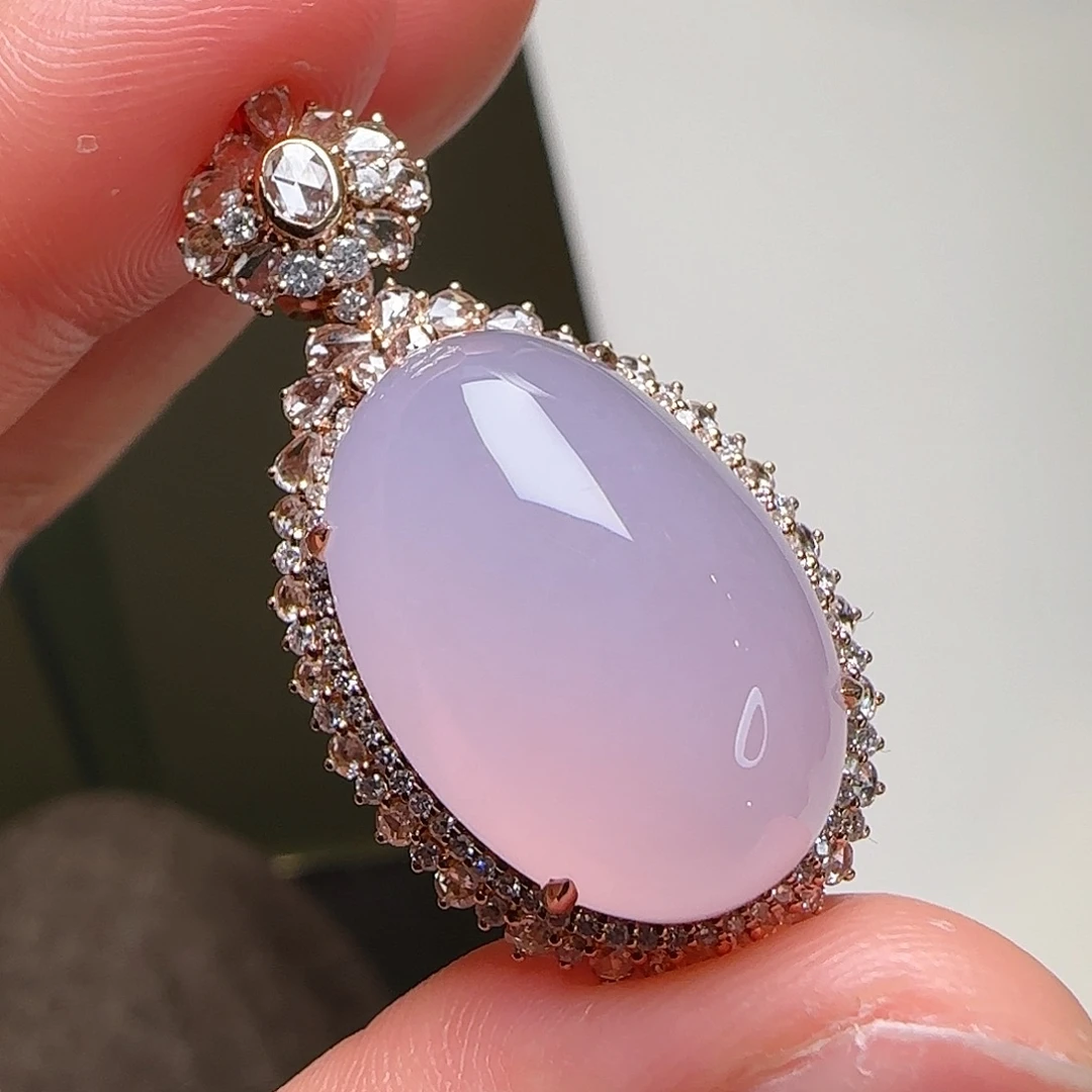 翡翠18K金镶嵌颈饰天然翡翠