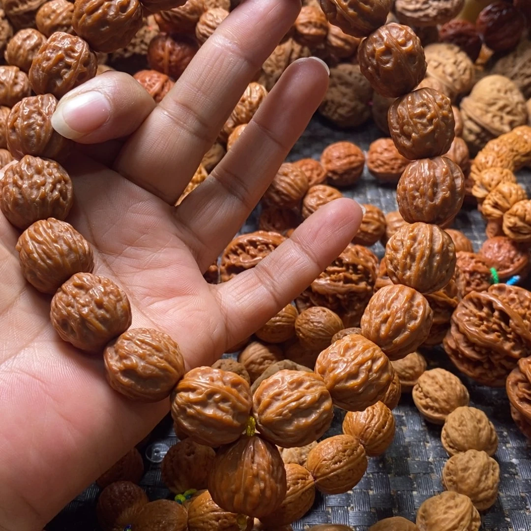 人***态文玩核桃吊坠树王