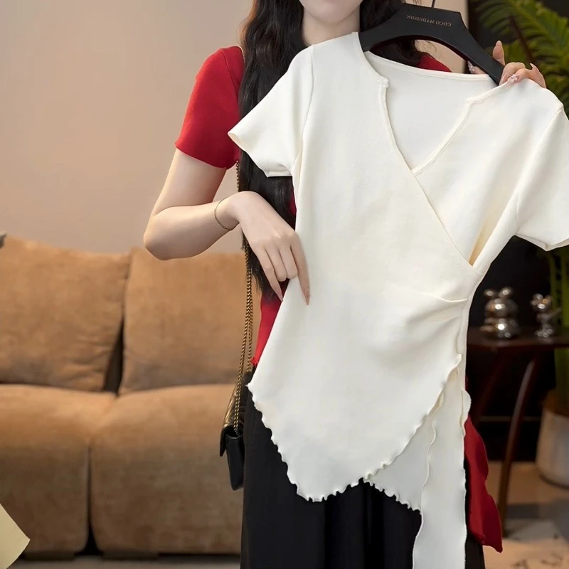 【绵绵芝士】设计感小众不规则下摆短袖针织衫女LK2503432