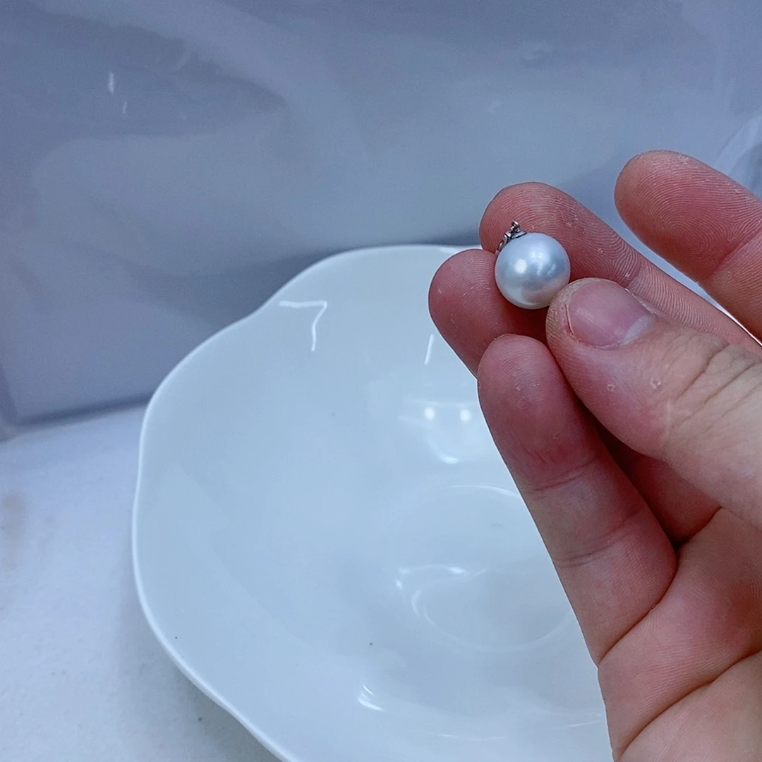 海水珍珠18K金镶嵌颈饰