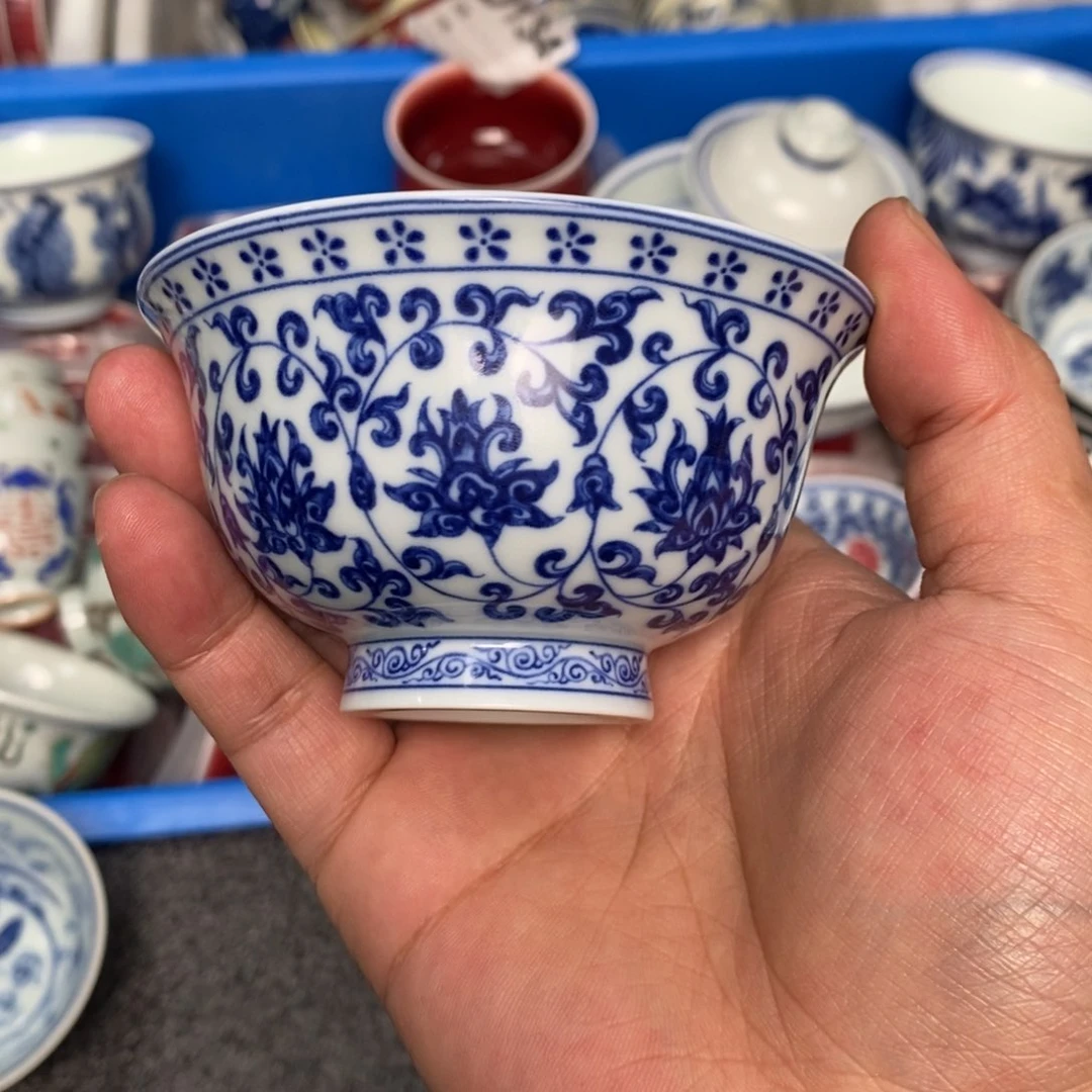 景德镇当代工艺品120毫升大的