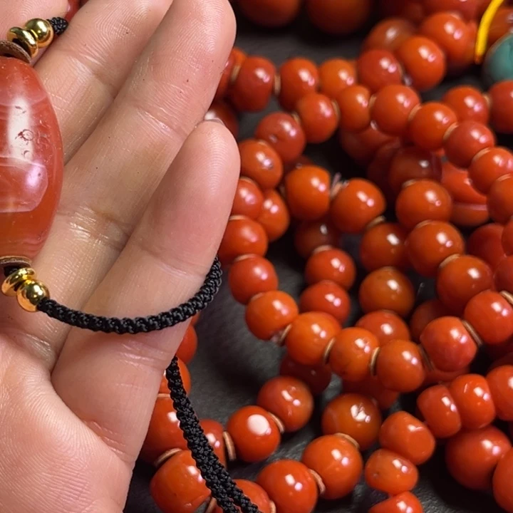 颈饰琉璃快**好琉璃…………..