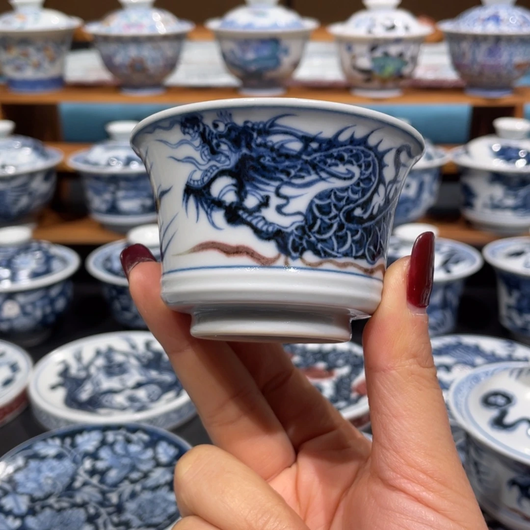 景德镇陶瓷手工艺术