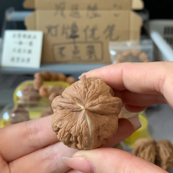 举***独吊坠文玩核桃异形单只