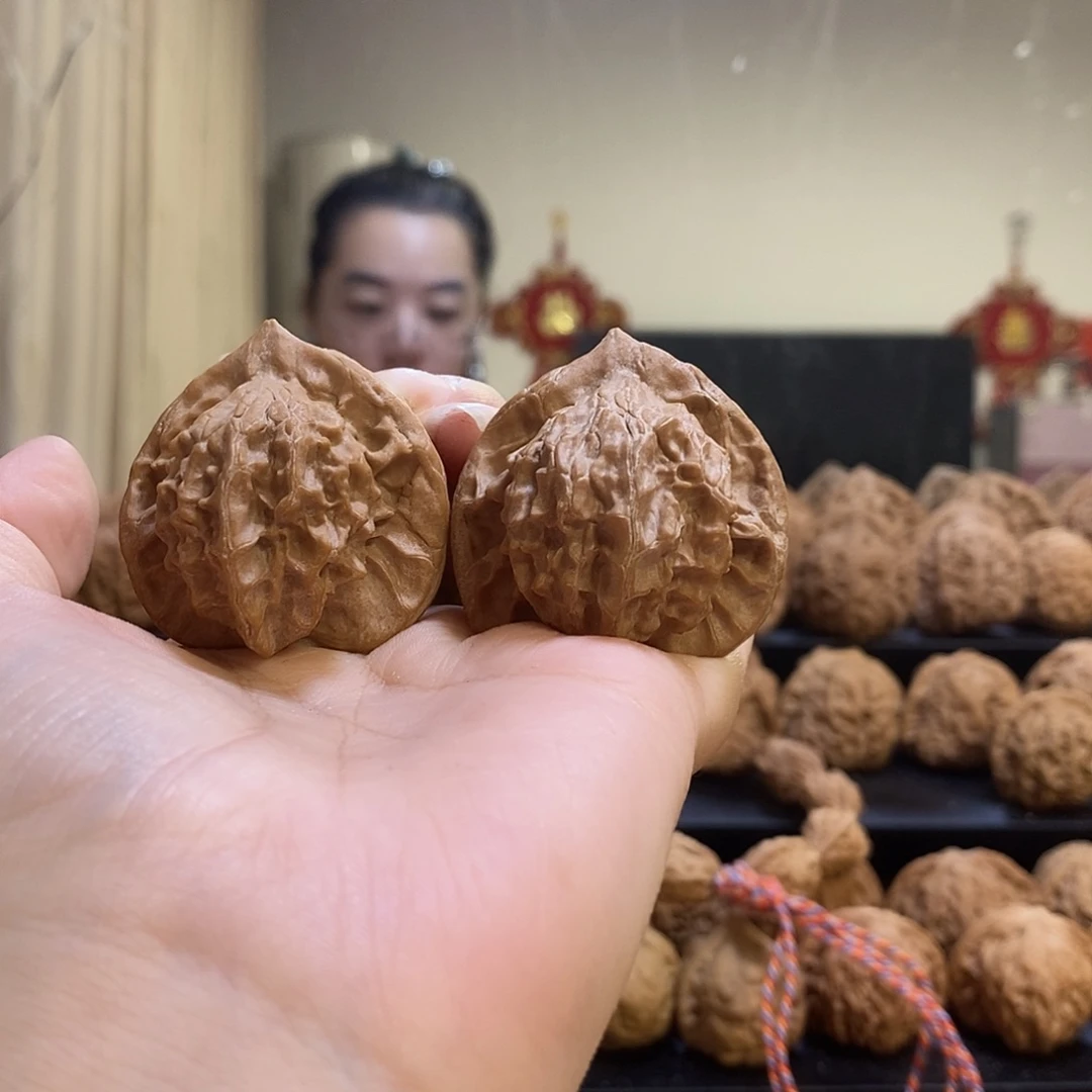 把件文玩核桃39图图有伤