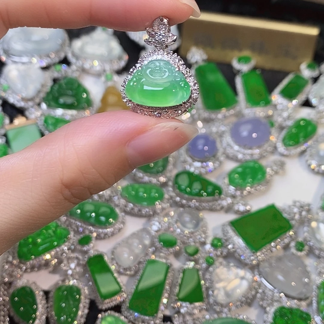 翡翠18K金镶嵌吊坠(不含链)佛公