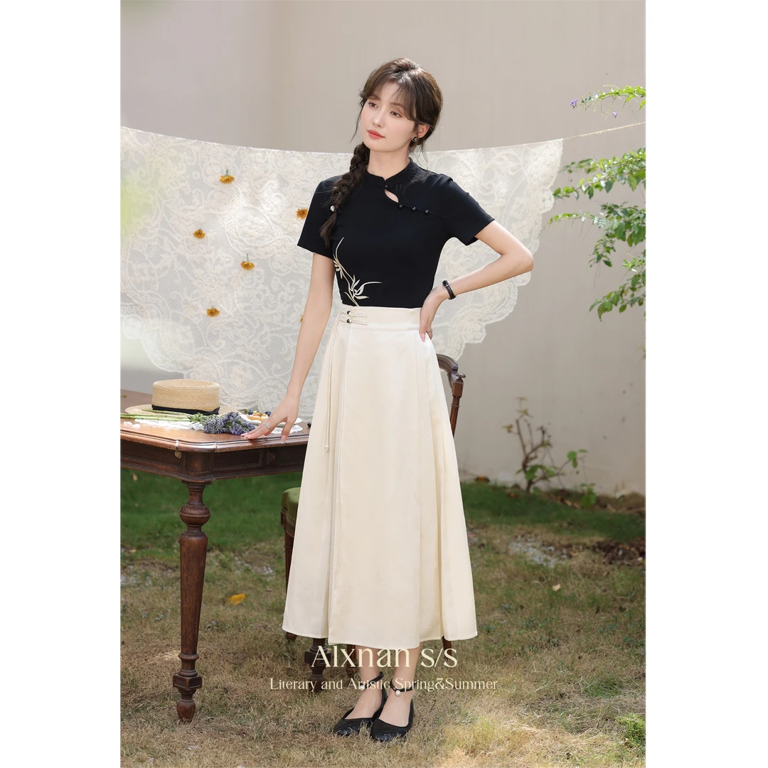 【粉丝福利】鹿向南《屿竹》新中式修身t恤女夏2025新款短款T恤L33872