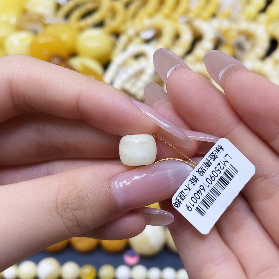 裸石蜜蜡未镶嵌老型10.5✖️8.8mm