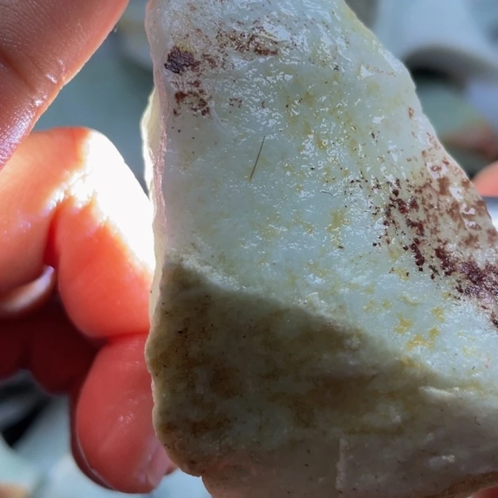 翡翠吊坠(不含链)未镶嵌天然翡翠边角料