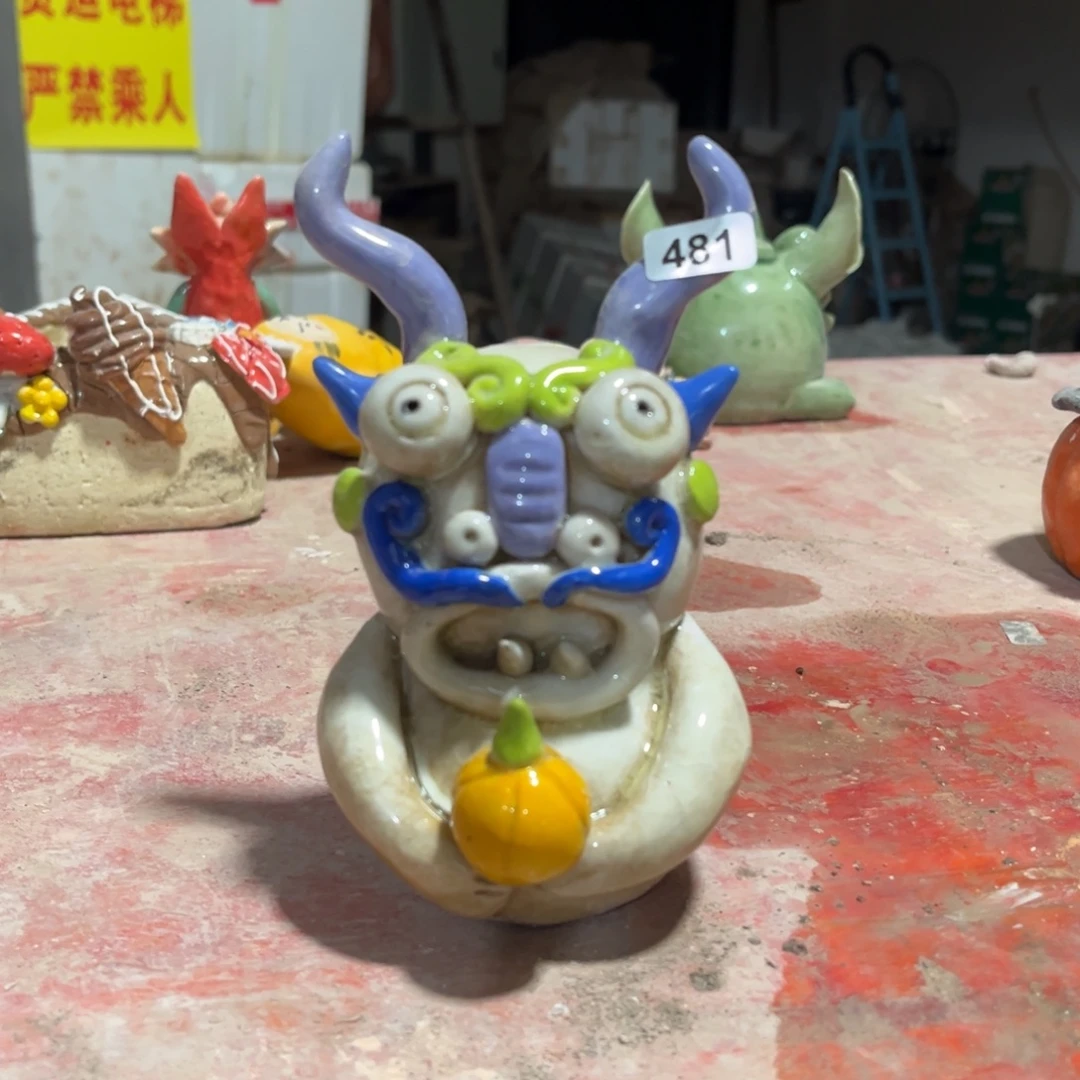 摆件纯手工抽象陶瓷摆件微瑕481