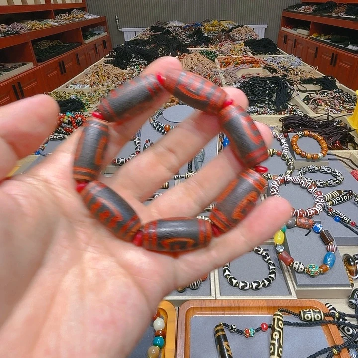 未镶嵌玛瑙/玉髓珠宝奇石