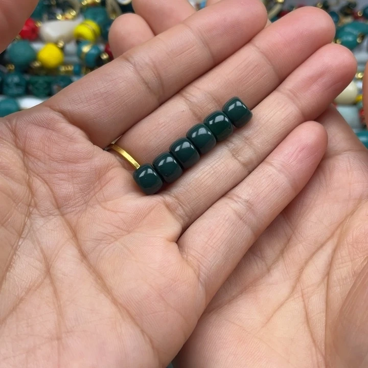 琉璃颈饰雪巴琉璃配饰珠