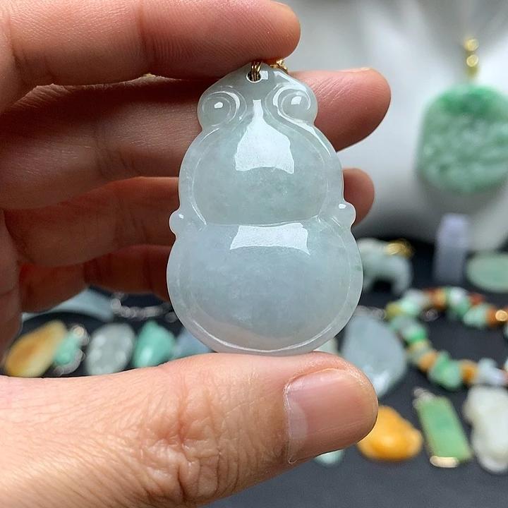 翡翠未镶嵌颈饰天然A货翡翠