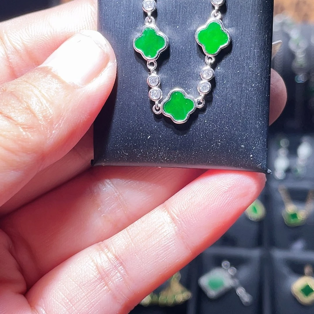 翡翠银S925镶嵌颈饰