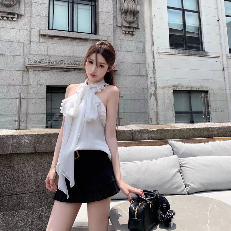 【飘逸娇俏小女人】雪纺蝴蝶结绑带挂脖荷叶边背心+低腰百褶半身裙