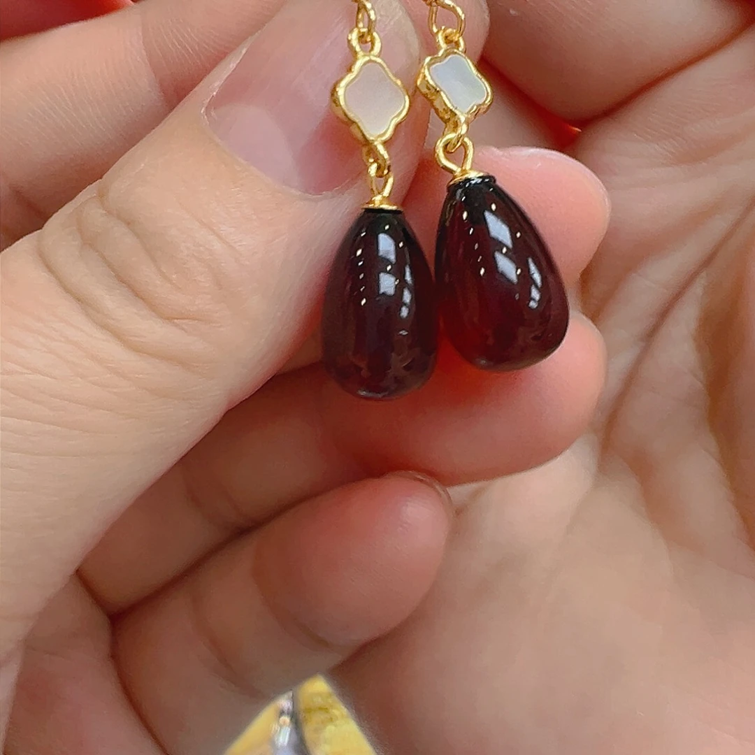 未镶嵌琥珀珠宝奇石