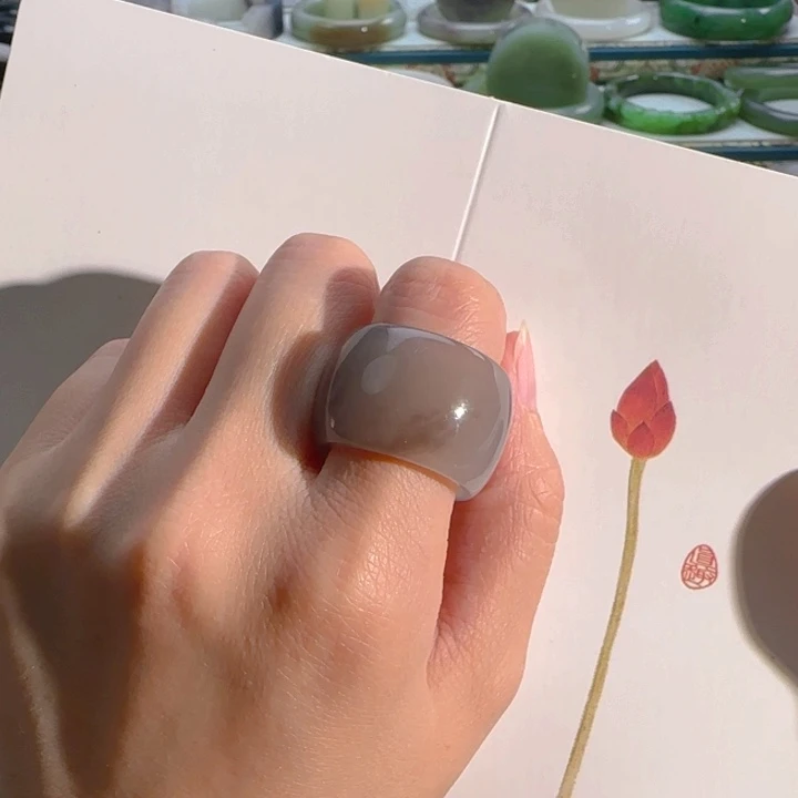 未镶嵌戒圈和田玉飘紫戒圈