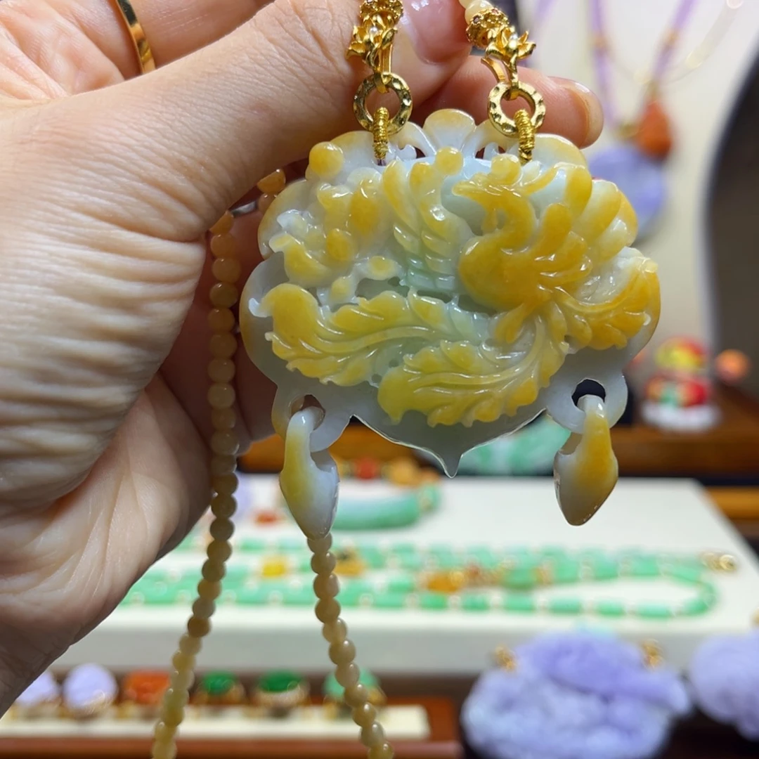 翡翠未镶嵌颈饰天然翡翠