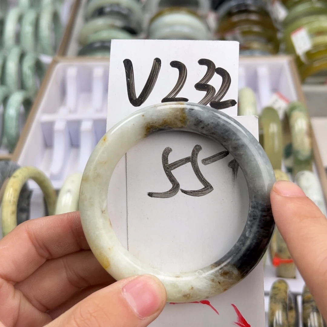 岫玉手镯未镶嵌天然岫玉微瑕