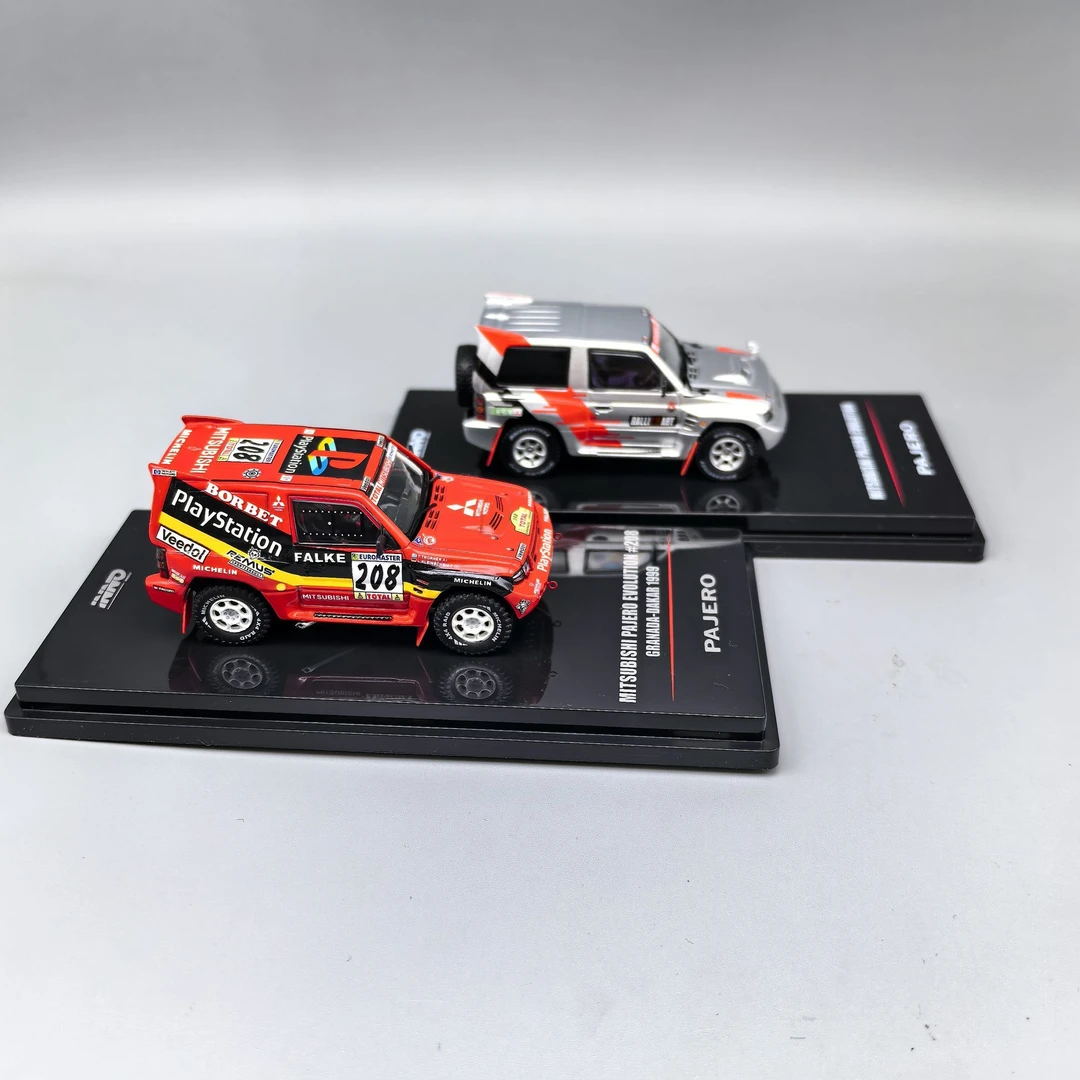 INNO 1:64 三菱PAJERO 帕杰罗EVOLUTION  三菱越野 合金汽车模型