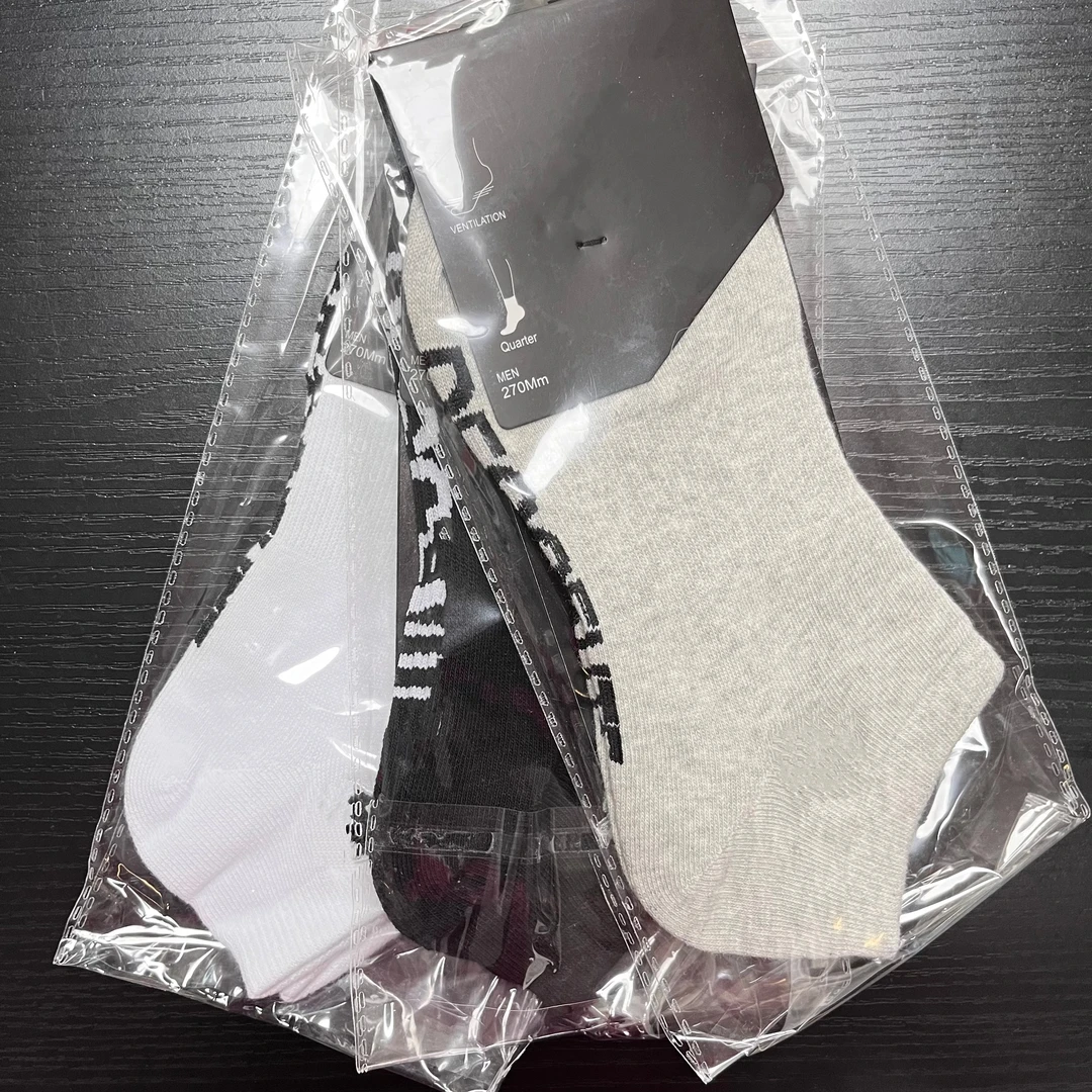 袜子黑白灰三色经典百搭长短筒