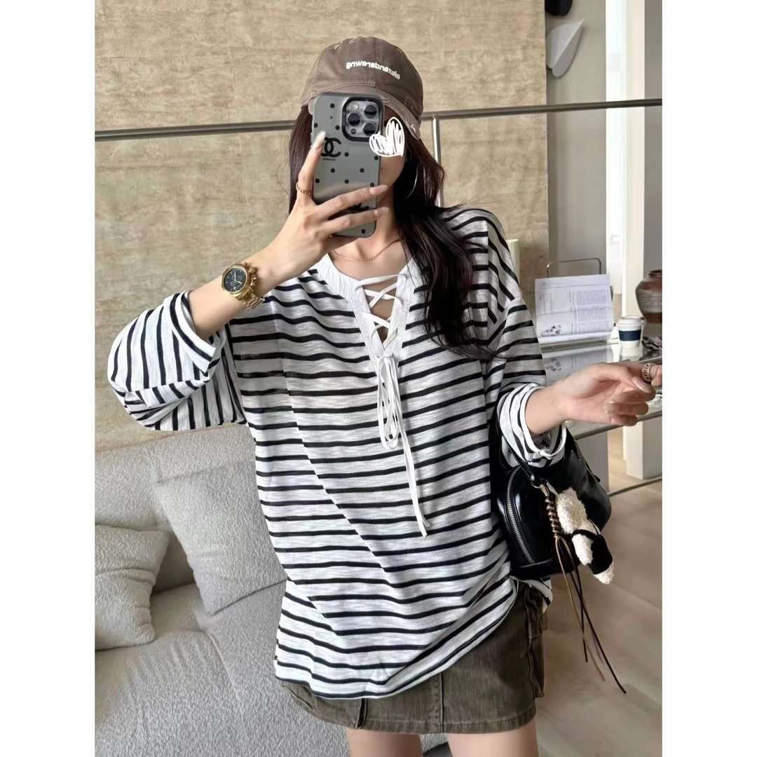 SP 设计感v领亚麻条纹长袖T恤女秋季防晒薄款度假风上衣日常百搭t