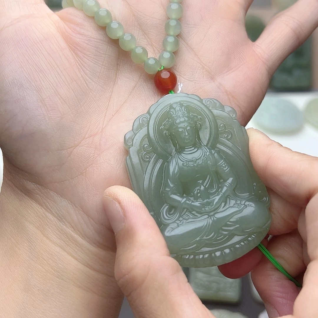 汇****和田玉未镶嵌颈饰