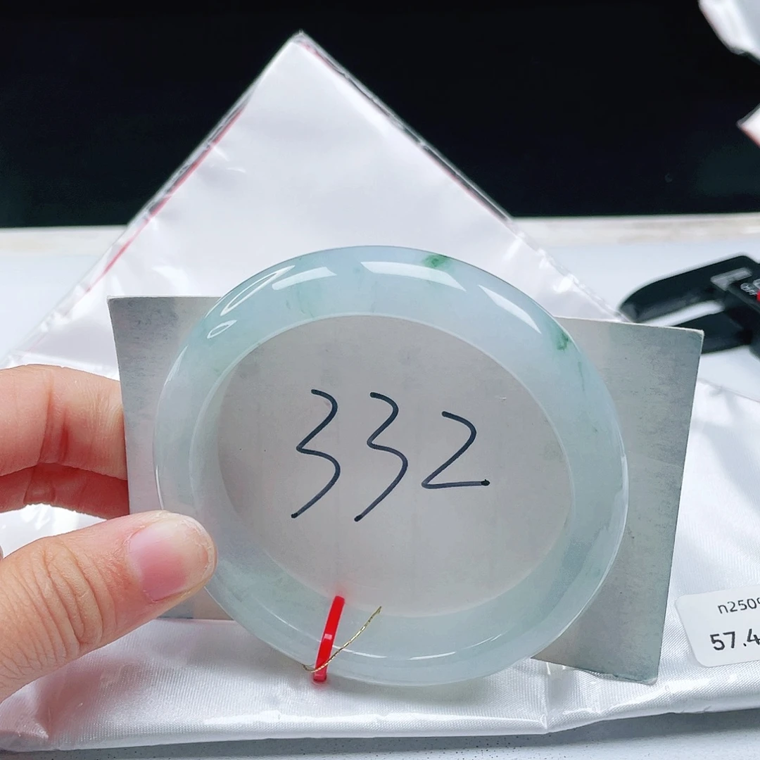 翡翠未镶嵌手镯57+正圈