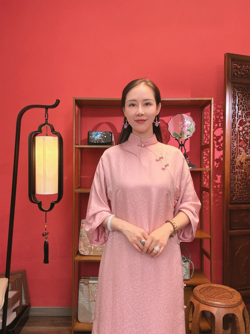 【粉黛】新中式连衣裙手工制作旗袍太太服晚宴服