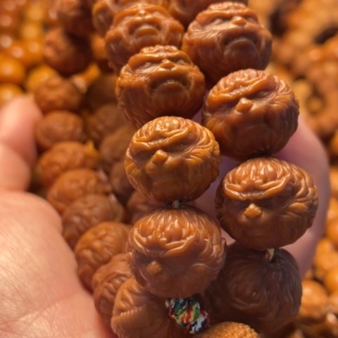 手串猴头核桃沙**帅舞台