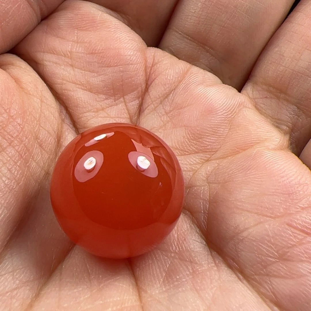 南红玛瑙珠子未镶嵌老***红